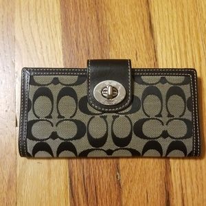 Black Coach Design Wallet